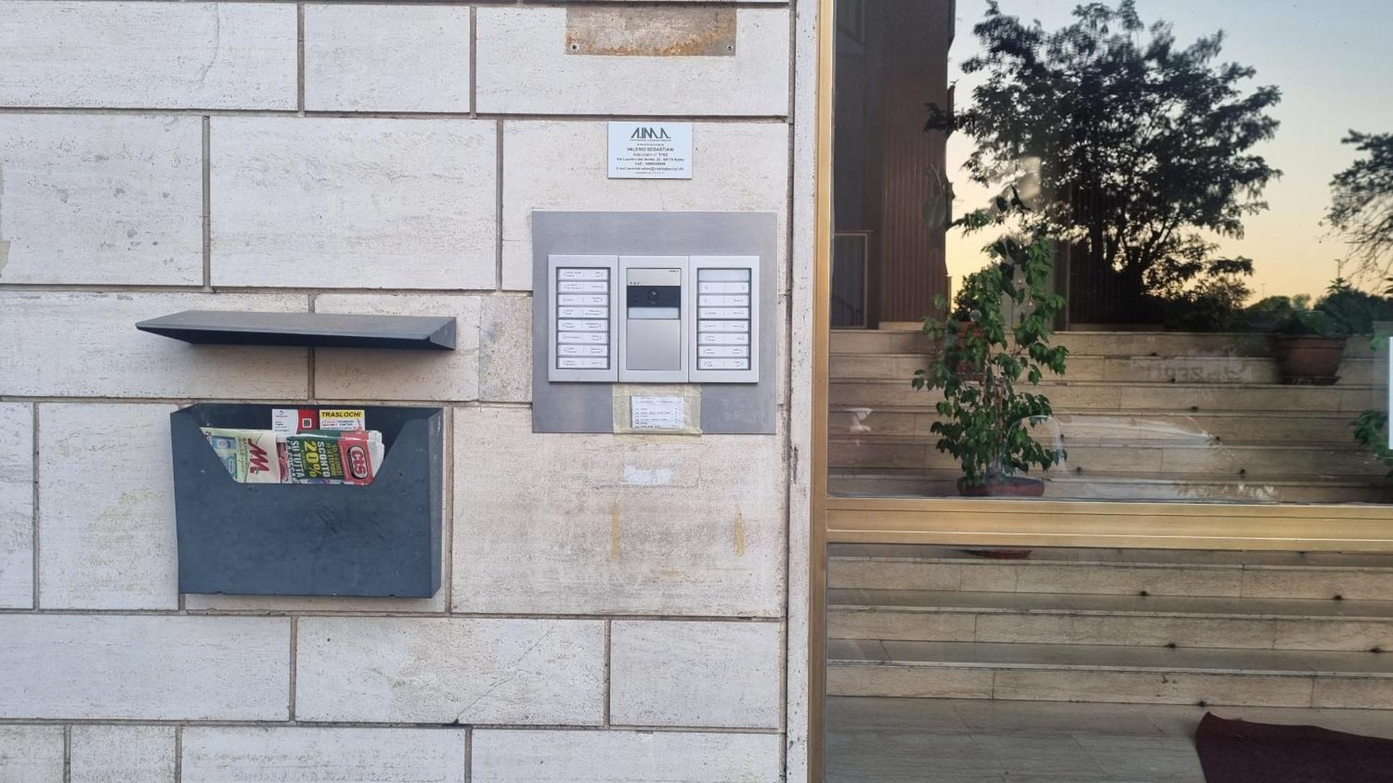 Bam Bam Tiburtina Guesthouse 罗马 外观 照片