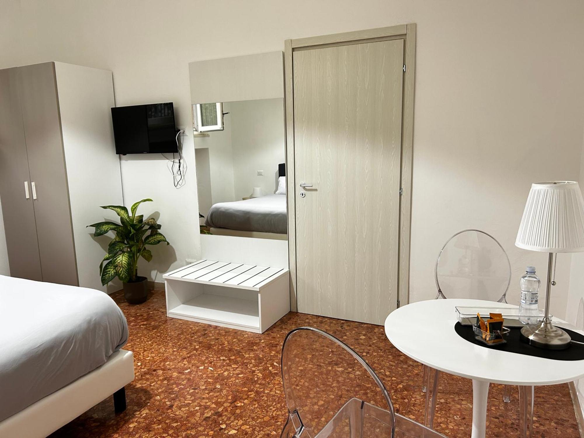 Bam Bam Tiburtina Guesthouse 罗马 外观 照片