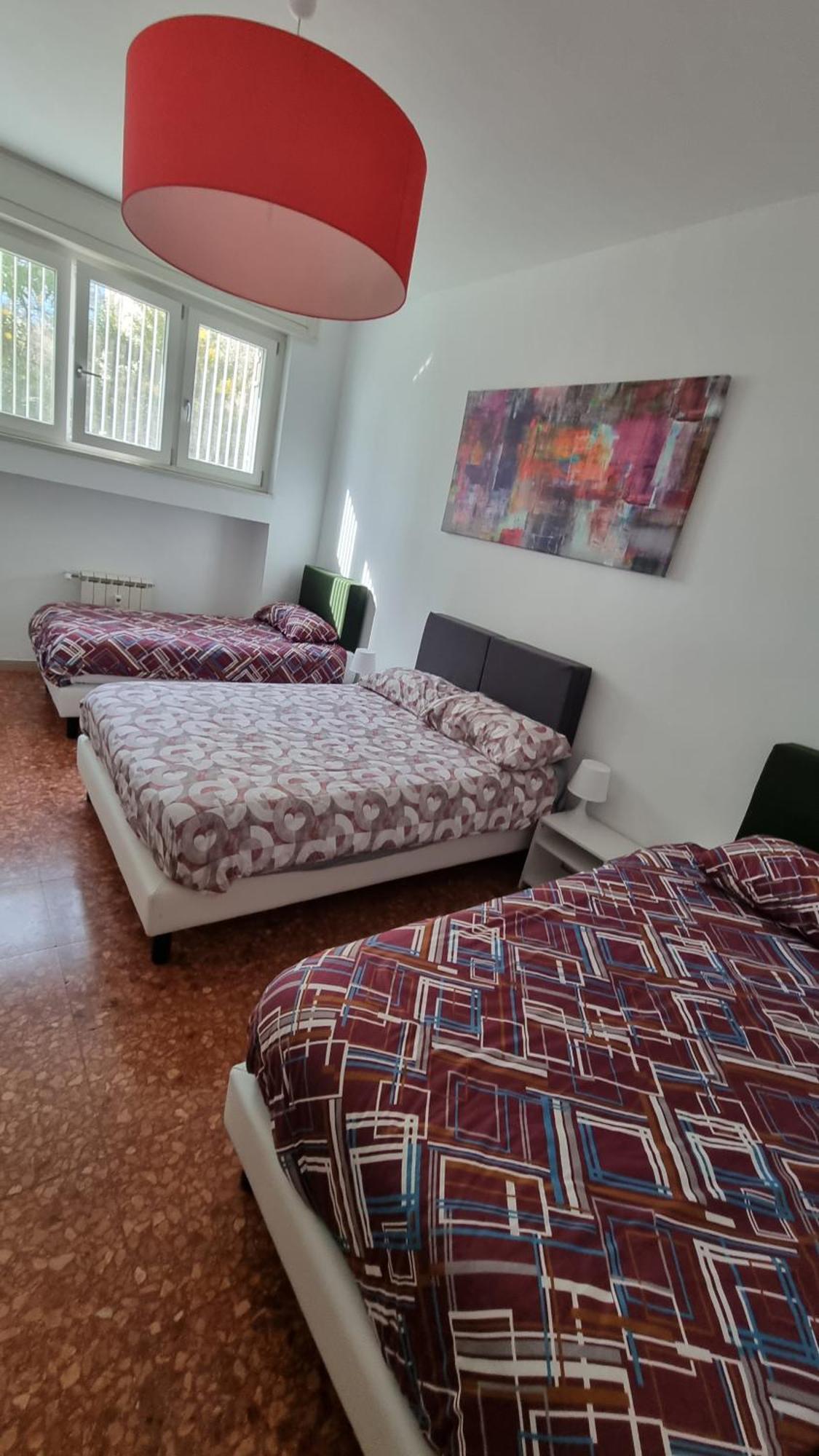 Bam Bam Tiburtina Guesthouse 罗马 客房 照片