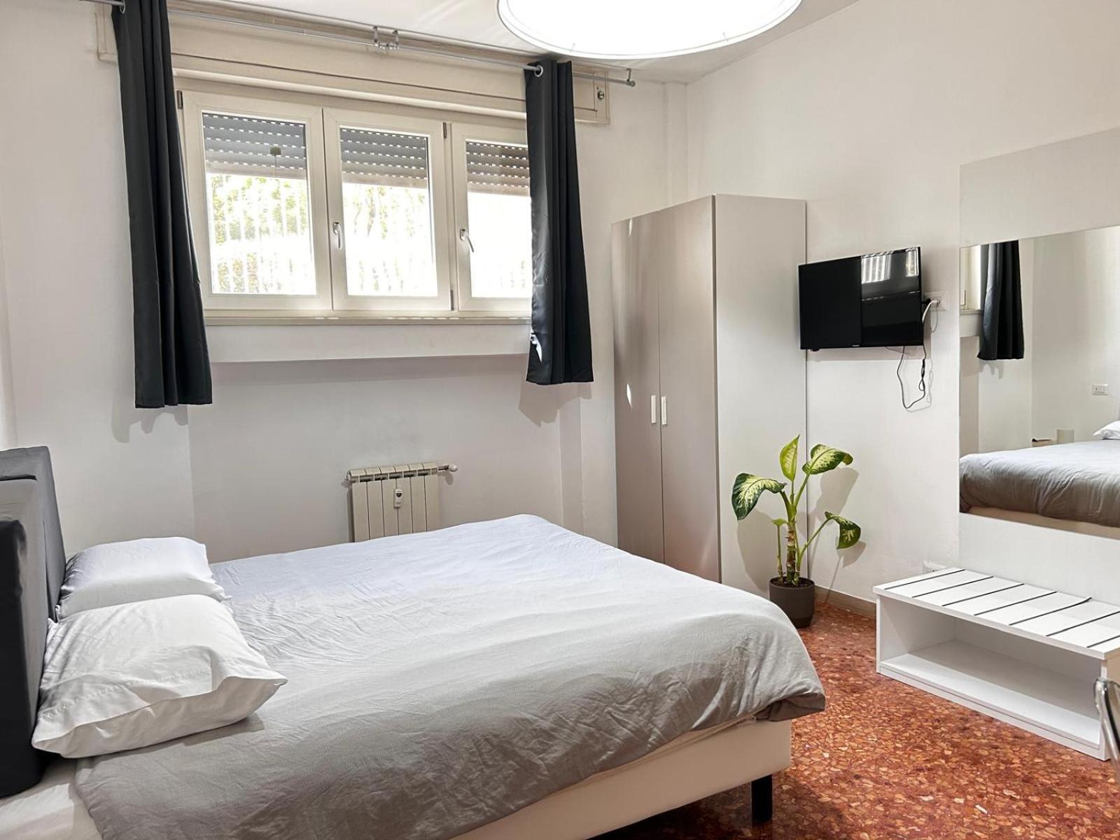Bam Bam Tiburtina Guesthouse 罗马 外观 照片